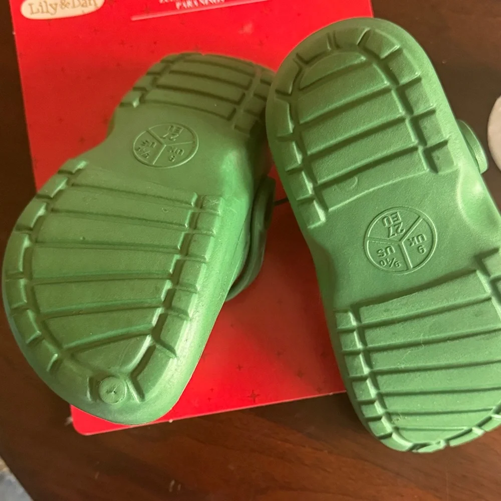 Lily & Dan toddler warm lined clogs SZ 9/10 Green Slippers with Red Fleece